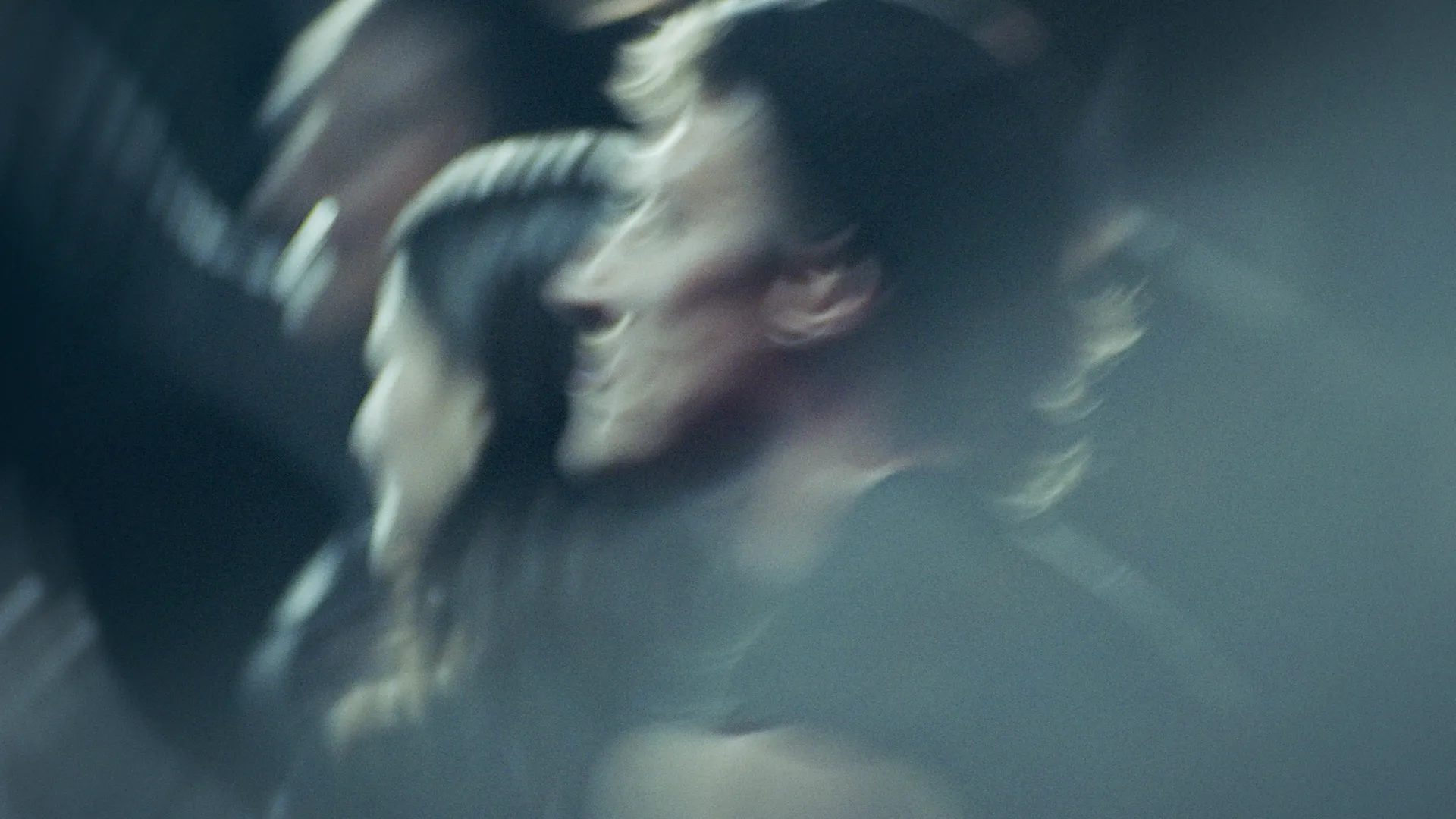 Image 2 of la-ropa-que-habitamos