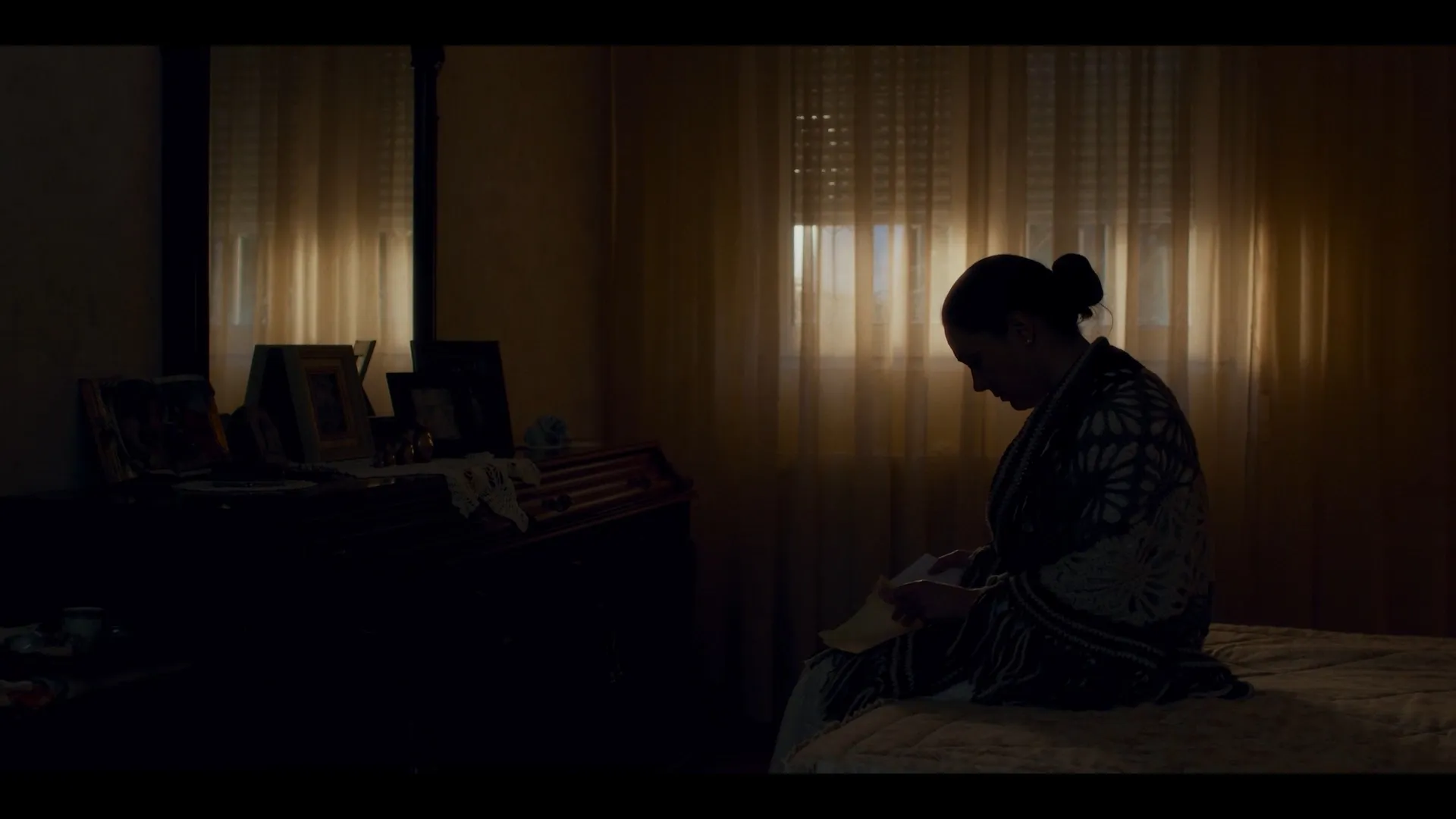 Image 3 of amor-dormit